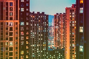 凝心聚力抓招商克難攻堅促發(fā)展