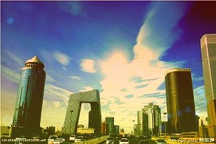 瞿穎的毛利率近幾年來一直在下降你認為還有其他原因嗎