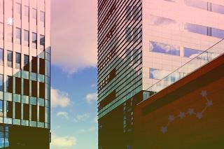 聯(lián)創(chuàng)電子:2021年營收105.58億元同比增長40.18%