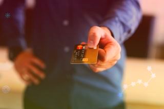 步履不停、再創(chuàng)佳績(jī)，打出一套漂亮的組合拳